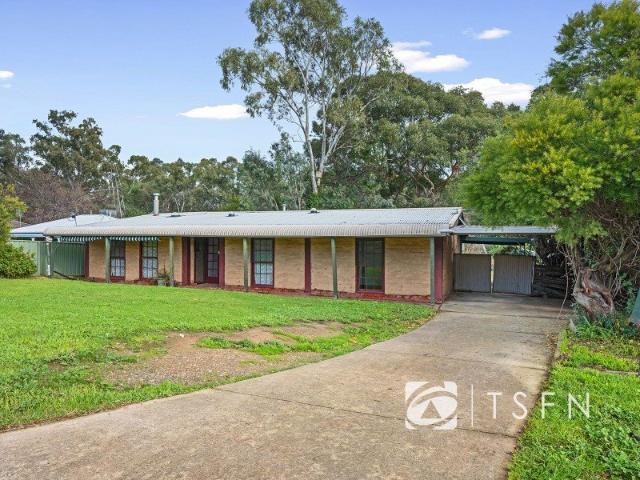 Mud Brick Charm on 1,000m² Renovate, Invest or Develop STCA
