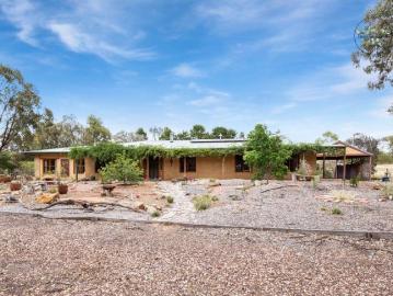 Mud Brick Magic Character, Space & Serenity