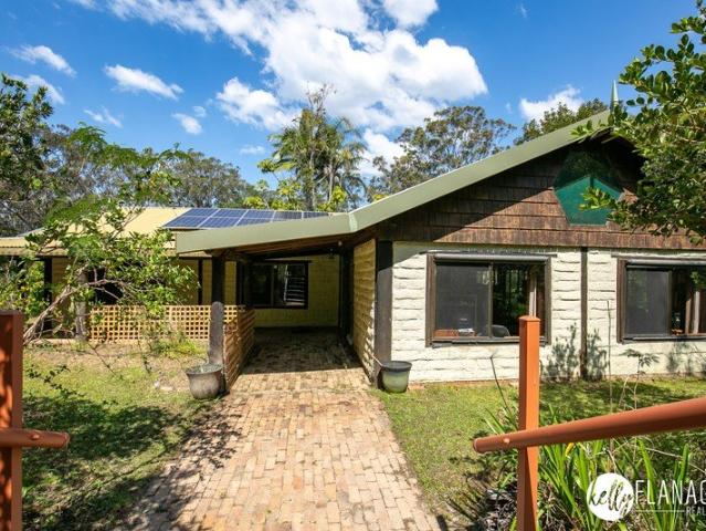 Mud Brick Magic Bush Hide Away Land sharing Community Approval Cash Buyers Only 1/3 Share 80Ha. 200Ac