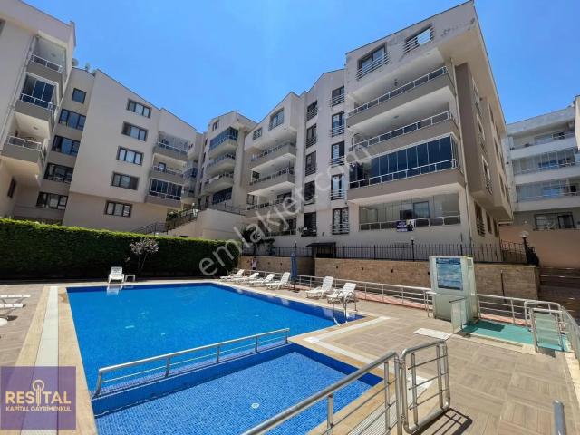 Mudanya Marinada Satılık 3+1 130 M2 Havuzlu Daire