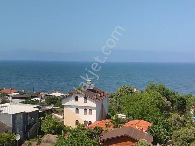Mudanya Altıntaş'ta Deniz Manzaralı Müstakil Yaşam!