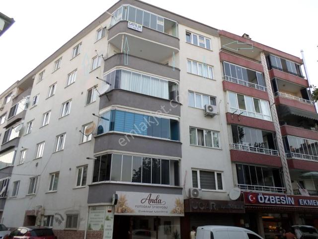 Mudanya Eğitim Mah.de Satılık Daire Sahil0 Ve İdo Yürüme Mesafesi 5.kat 3+1 Merkezde Ferah Önü Açık