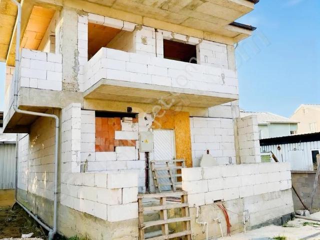 Mudanya Çepni Köyiçi İmarlı 220 M² Arsada 3 Katlı Müstakil Ev