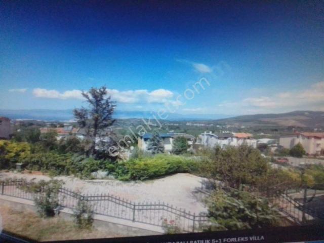 Mudanya Göynüklü'de Satılık Deniz Manzaralı 4+2 Lüx Villa