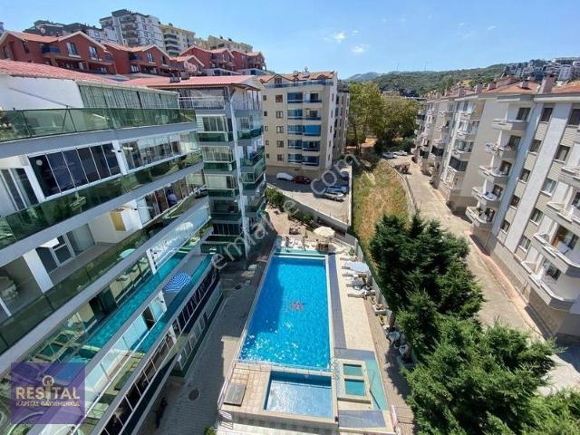 Mudanya Halitpaşa Mh. Havuzlu 4+1 Satılık Daire
