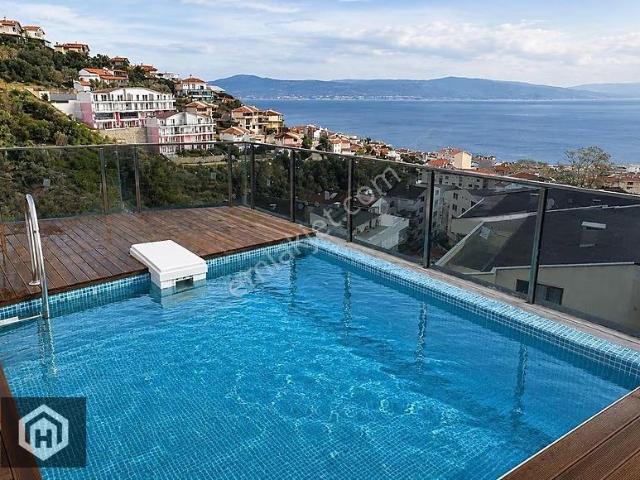 Mudanya Halitpaşa Müstakil Havuzlu 290mt2 Satılık Dubleks Daire