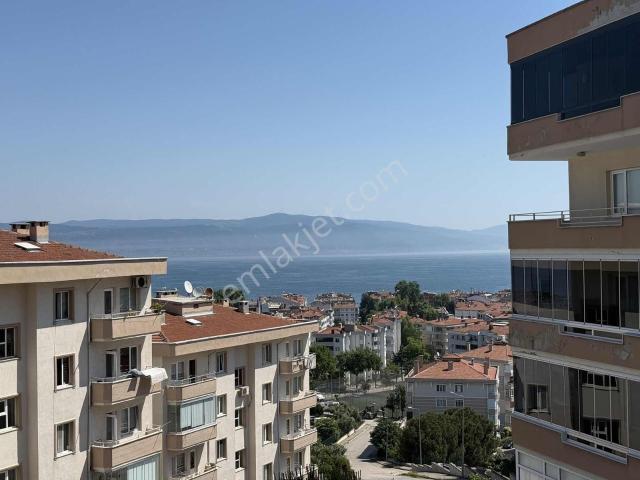 Mudanya Halitpaşa'da Deniz Manzaralı Satılık Daire