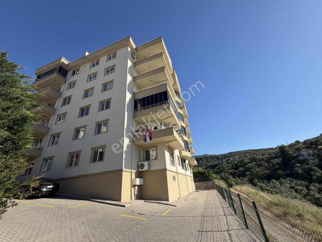 Mudanya Halitpaşa'da 3+1 Sosyal Donatılı Satılık Daire