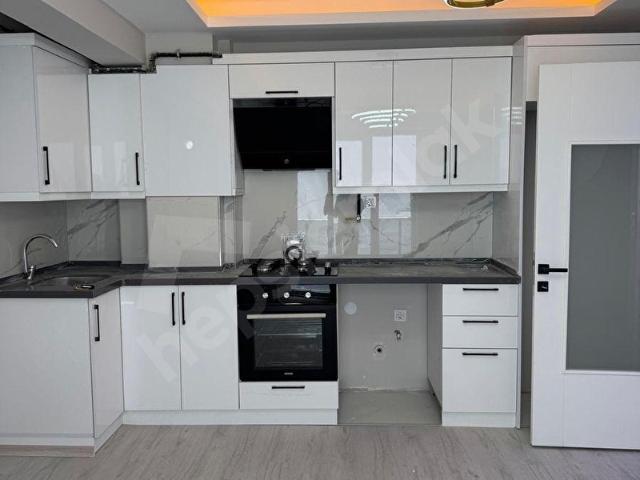 MUDANYA ŞÜKRÜ ÇAVUŞ MAHALLESİNDE SATILIK 3+1 DUBLEKS DAİRE