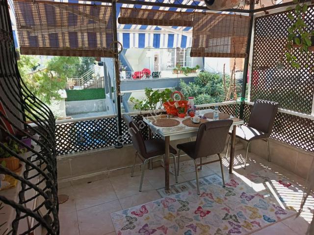 Mudanya Yalı Mah.de Satılık Daire Sahilde Denize Ve Marketlere Çok Yakın 1+1 Dış Merdivenli Harika