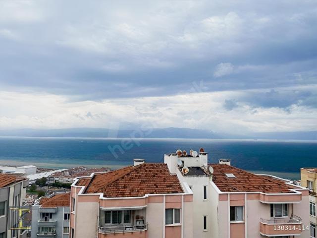 MUDANYA YENİ MAHALLEDE HAVUZLU SATILIK 2+1 SIFIR DUBLEKS DAİRE