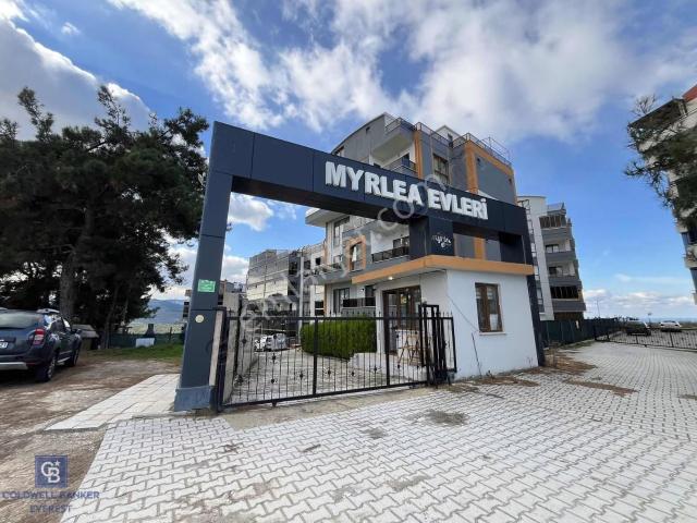 Mudanya Yenimahalle De Site İçi Bakımlı 1+1 Fırsat Satılık Daire