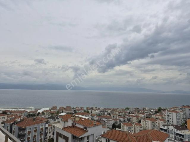 Mudanya Yenimahalle'de Panoramik Denizmanzaralı Satılık Dubleks