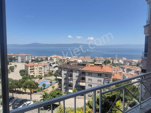 Mudanya'da Deniz Manzaralı 2+1 Satılık Daire