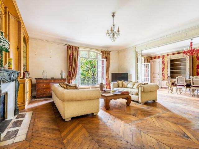 Muette / Henri Martin – Appartement de 246m2. Vue dégagée. 5. 246m² Paris 16ème
