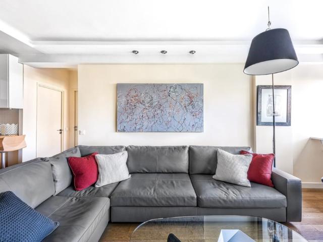 Muette Spontini 1ch by B'Your Home