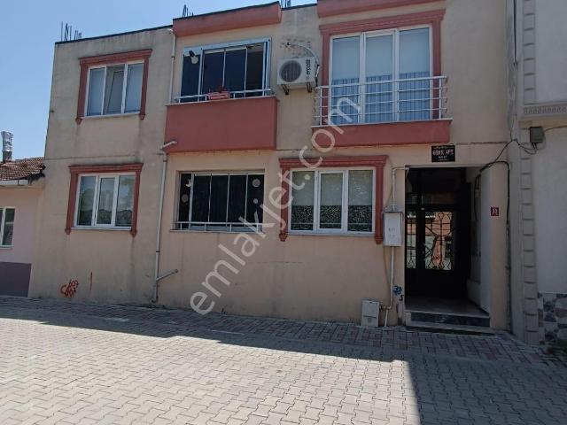 Muhtarımdan 2 Katlı Girisleri Birbirinden Bagımsız 2 Adet Daire