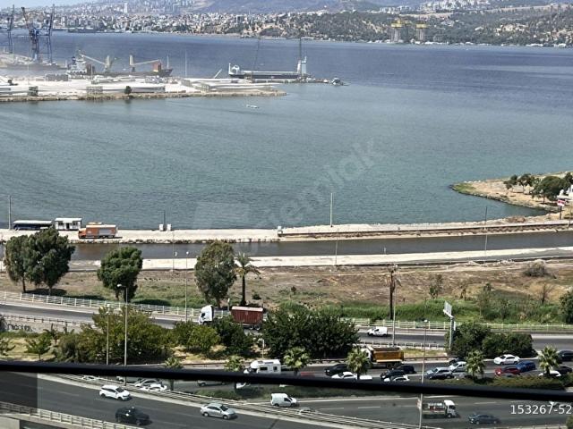 Muhteşem Deniz Manzaralı Satılık 1+1
