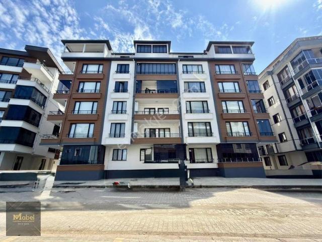 Muhteşem Lokasyonda Masrafsız Deniz Mnz.ana Yola 5 Adım 3+1
