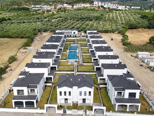 MUHTEŞEM PROJEDE SATILIK 3+1 VİLLALAR