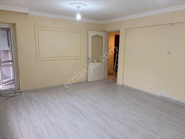 Mühendis Emlak Yurtoğlu Mh Merkezde Full Eşyalı 85m2 Temiz Daire