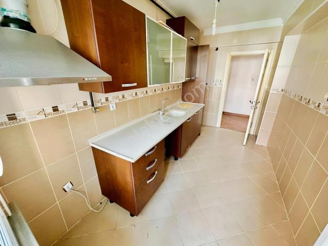 Muhittin Mahallesinde 2+1 Kiralıkarakat Fırsat Daire