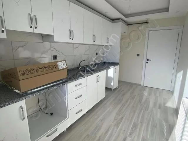 Muhittin Mahallesinde Takasa Açık Sıfır 2+1 Daire