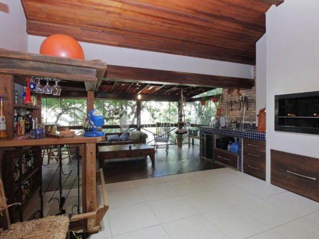 MUITO ESPAÇO COM CONFORTO E LAZER!