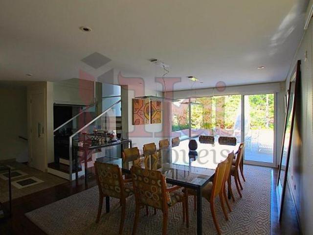 Muito espaco e bom gosto no melhor de Perdizes