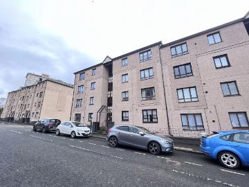 Muiryhall Street, Coatbridge ML5, 2 bed flat to rent, £725 pcm | PrimeLocation