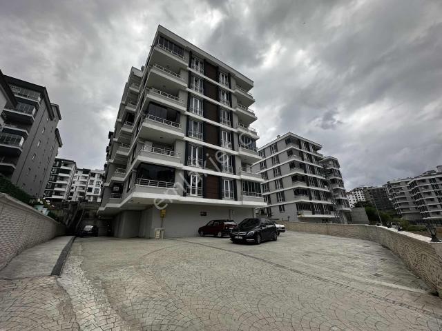 Mükemmel Konum Kaçırılmaz Fırsat Full Eşyalı Geniş Kiralık 1+1