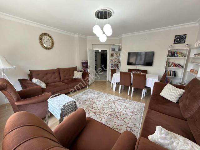 Mükemmel Lokasyon Full Yapılı 3+1 1.kat Ön Cephe Satılık Daire