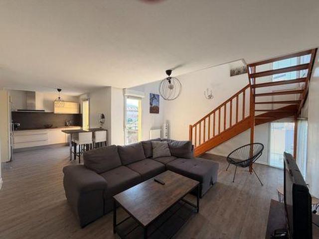 Multi Family 3 chambres, Grenoble Rhône 38100 DS105312759