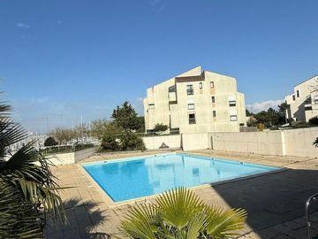 Multi Family 3 chambres, La Rochelle Poitou 17000 ELS104988684