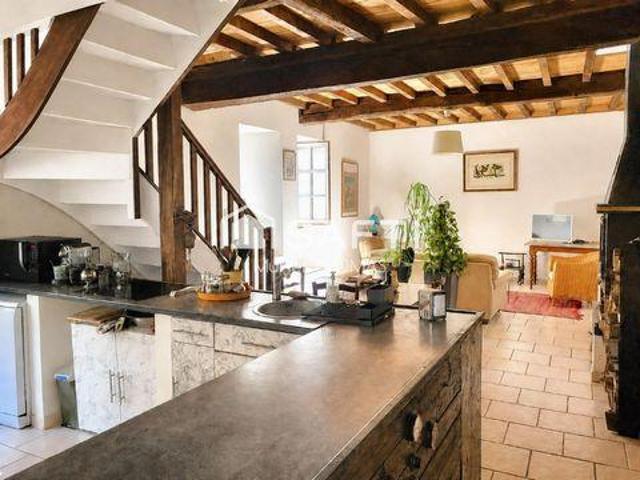 Multi Family 3 chambres, Saint Rhône 38890 DLS102556312