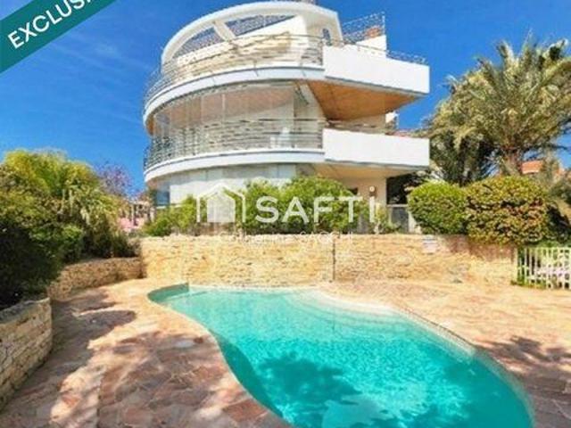 Multi Family 2 chambres, Saint Provence 83700 ES101596473