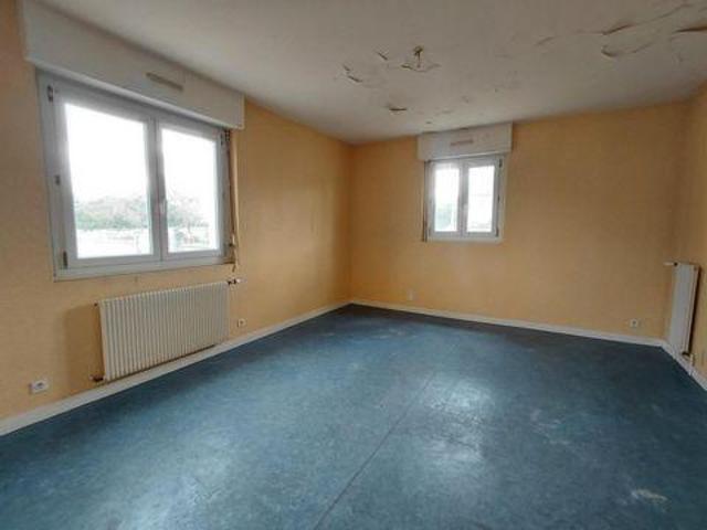 Multi Family Couptrain Pays de la Loire 53250 DLS105530323