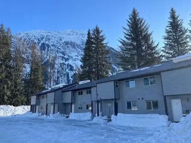 Multi family for sale in Stewart, Hazelton & Hwy 37, 1610 Yuko.