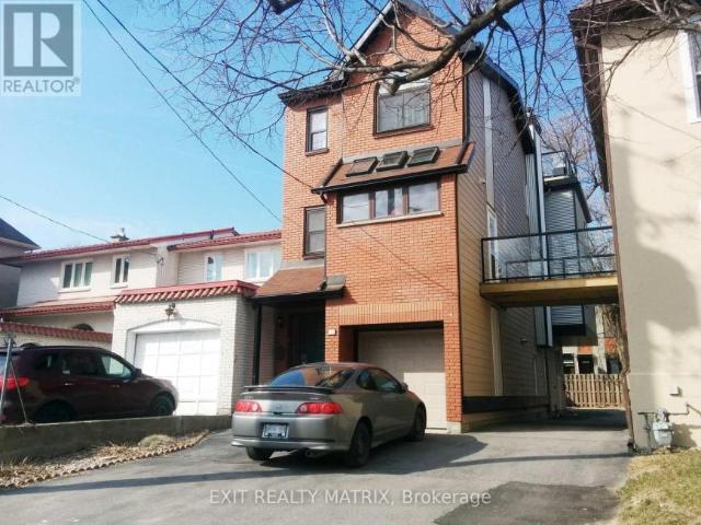 Multi Family Ottawa ON 104957145