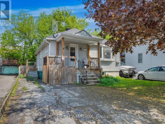 Multi Family Ottawa ON 104910322