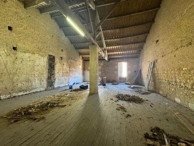 Multi Family Mirambeau Poitou 17150 ES103122845