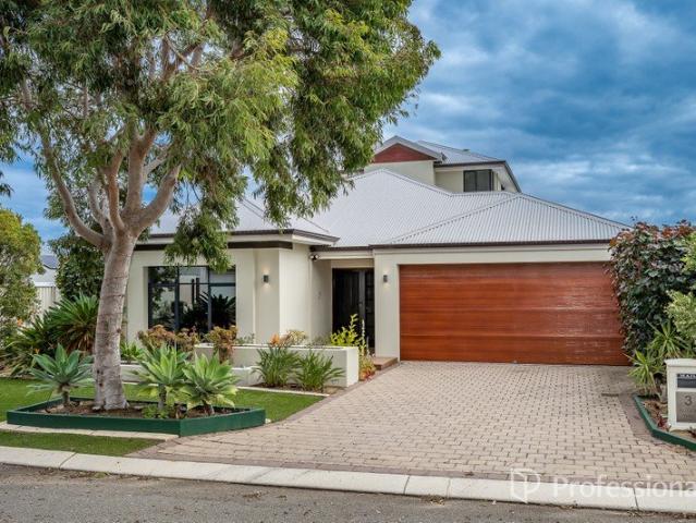 Multi Generational Coastal Living With Panoramic Views