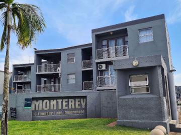 Multi storey apartment to rent in Meer en See