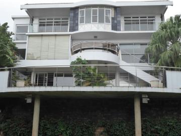 Multi storey house to rent in Glenwood, Durban