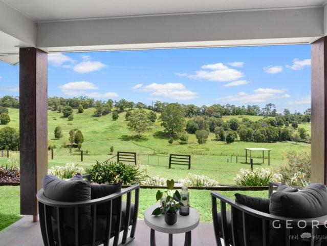 Ultimate Lifestyle Family Home!