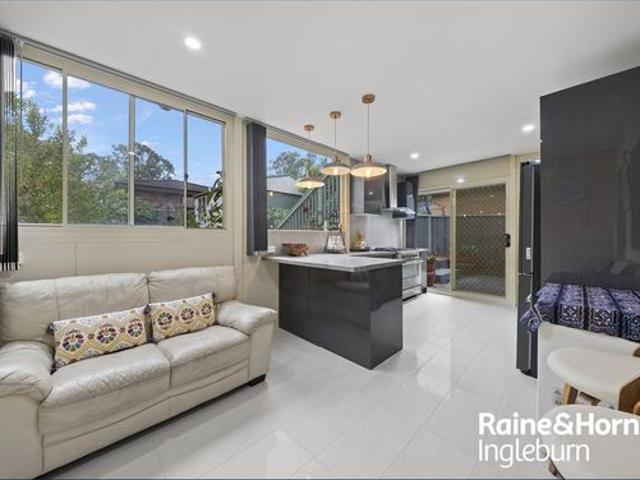 MULTIPLE LIVING IN ITS BEST!