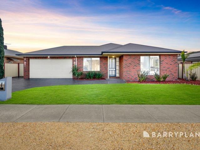 Multiple Living Zones, Expansive Land & Unbeatable Location
