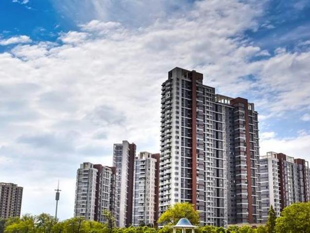 Mulund West 4.5 BHK Apartment For Sale Mumbai