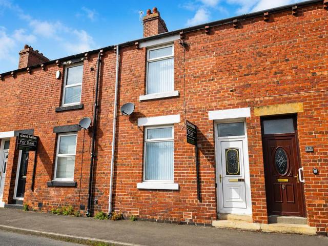 Mulberry Terrace, Stanley, DH9 2 bed house to rent £600 pcm £138 pw