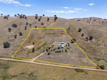 Mulberry Cottage Established Country Living on 19 Acres